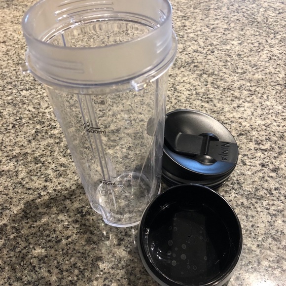 Ninja Blender - Picture 3 of 4
